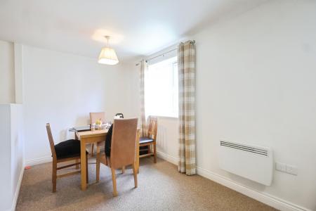 Flat Cordelia Close in Stratford-on-Avon