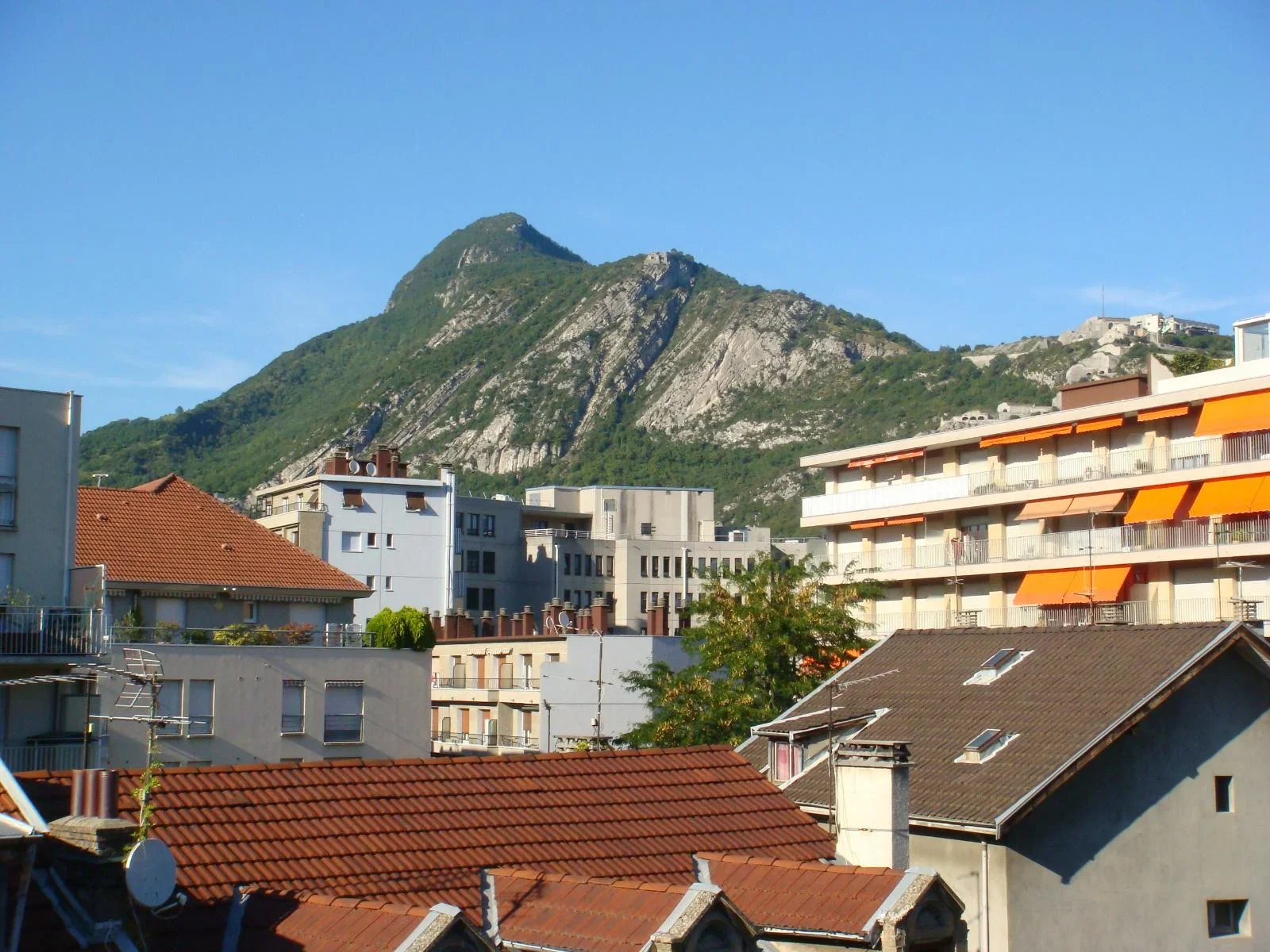 Appartement Rue Anthoard à Grenoble