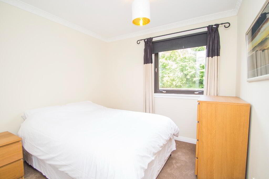 Flat New Mart Road in City of Edinburgh