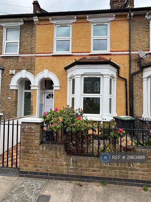 Room Bradgate Road in Greater London