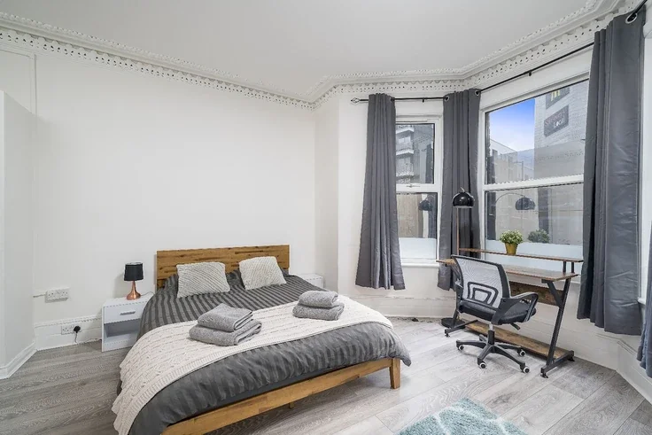 Flat Lordship Lane in Greater London