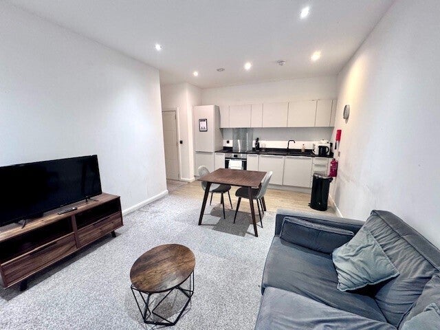 Flat Churchgate in Bolton