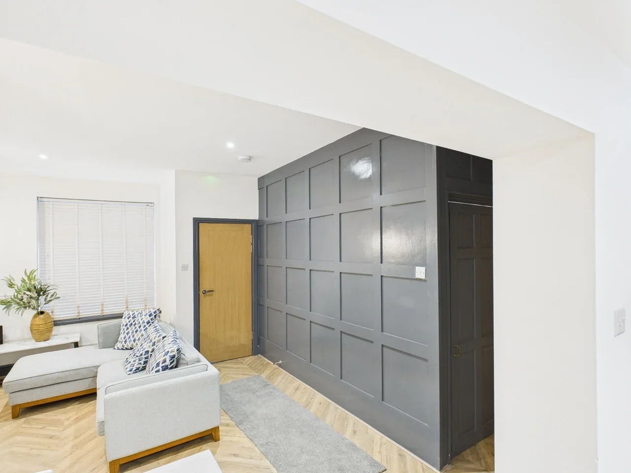 Room Field Street in Newcastle upon Tyne
