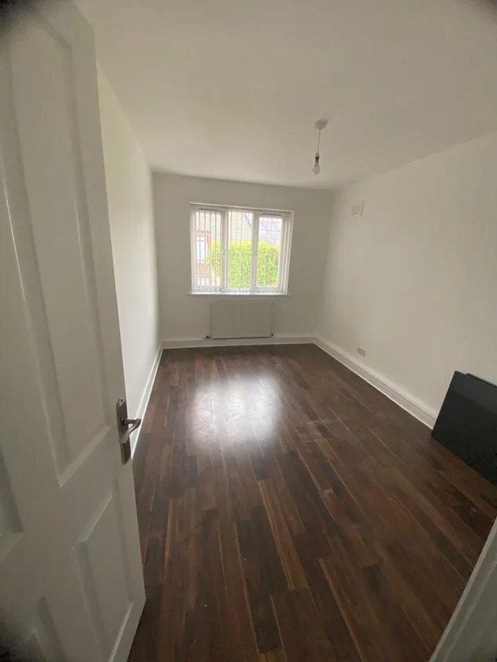 Flat Hartington Road in Liverpool