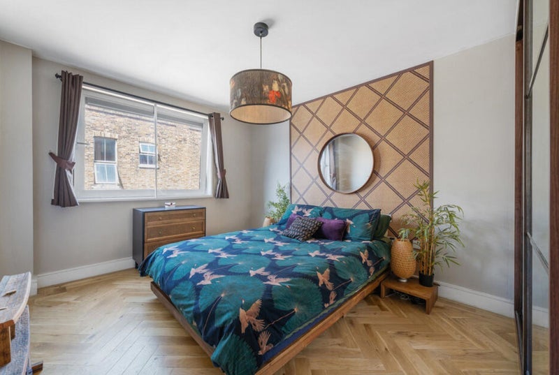Flat Kirkdale in Greater London