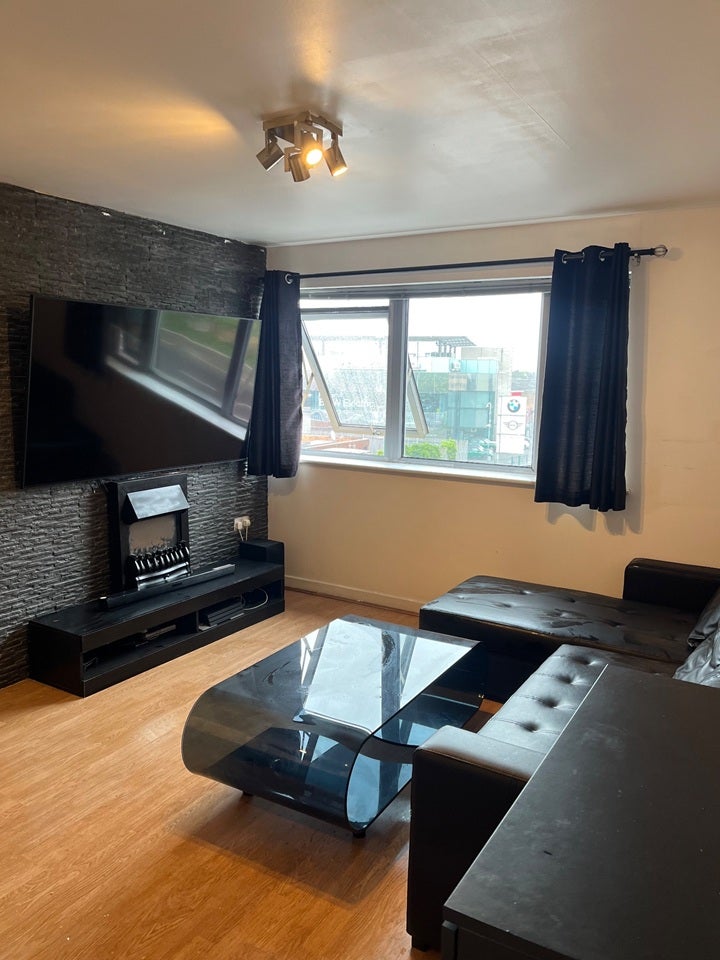 Flat Lincoln Road in Greater London