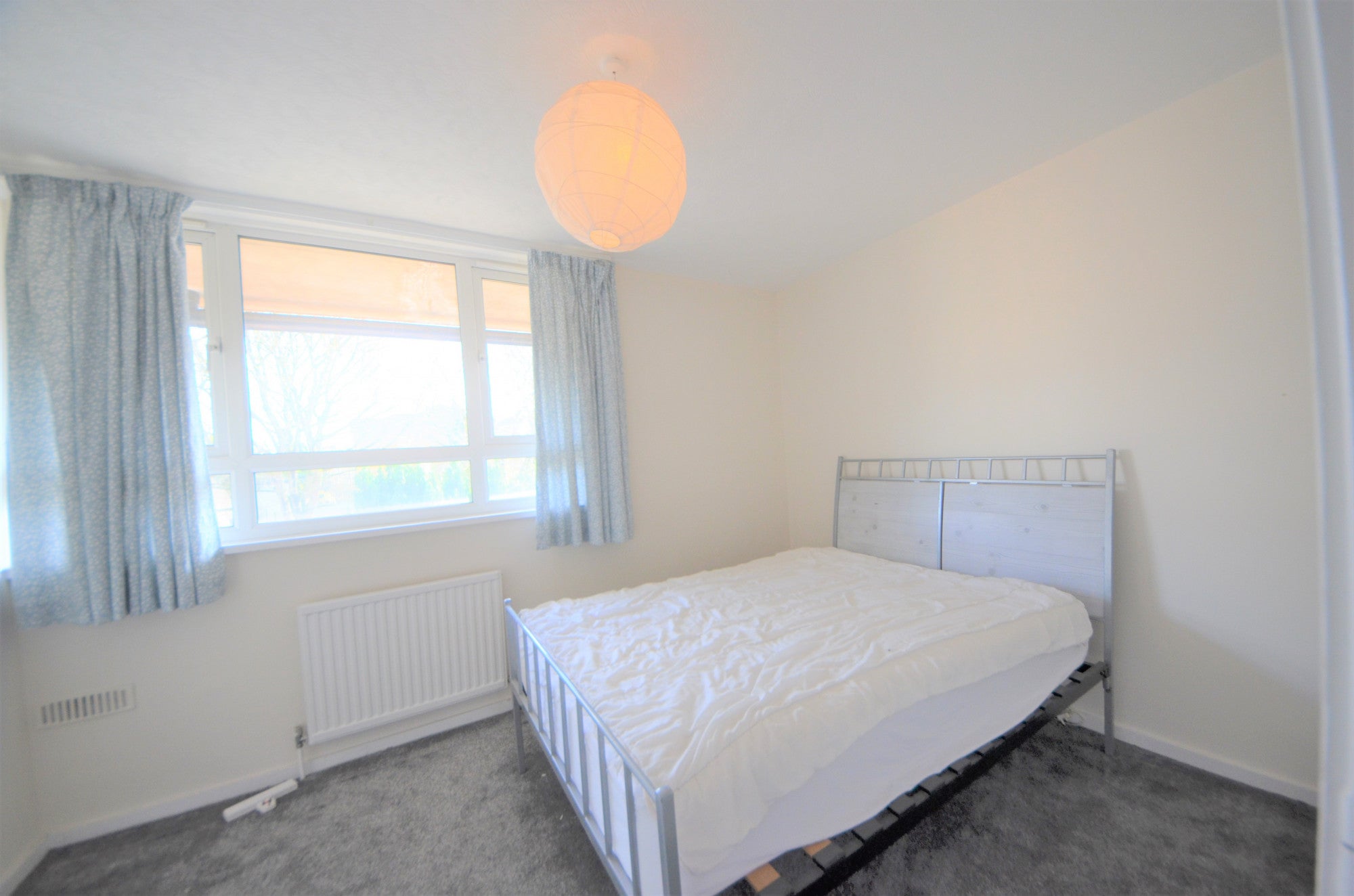 Flat Conistone Way in Greater London