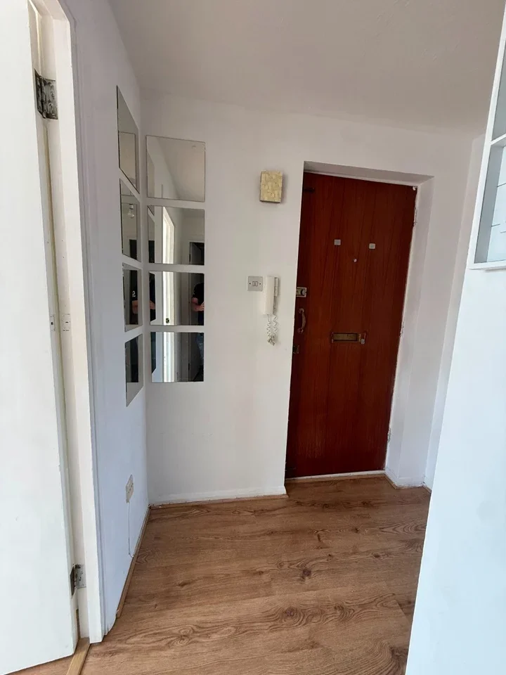 Flat Kilmington Close in Winkfield