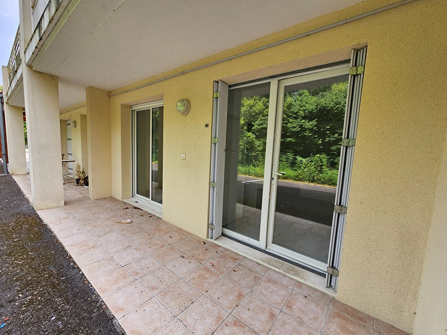 Flat Rue du Stade in La Couronne