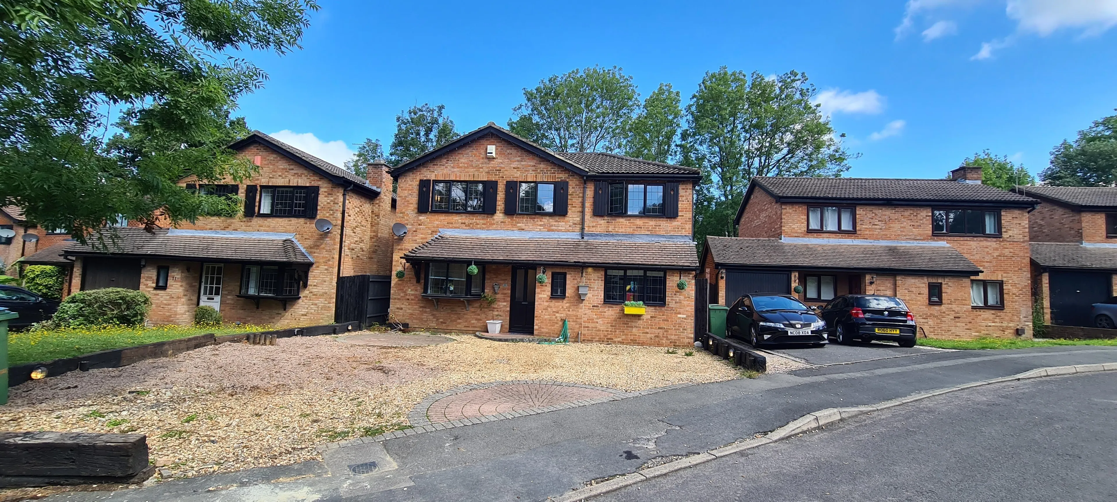 Flat Minden Close in Basingstoke and Deane