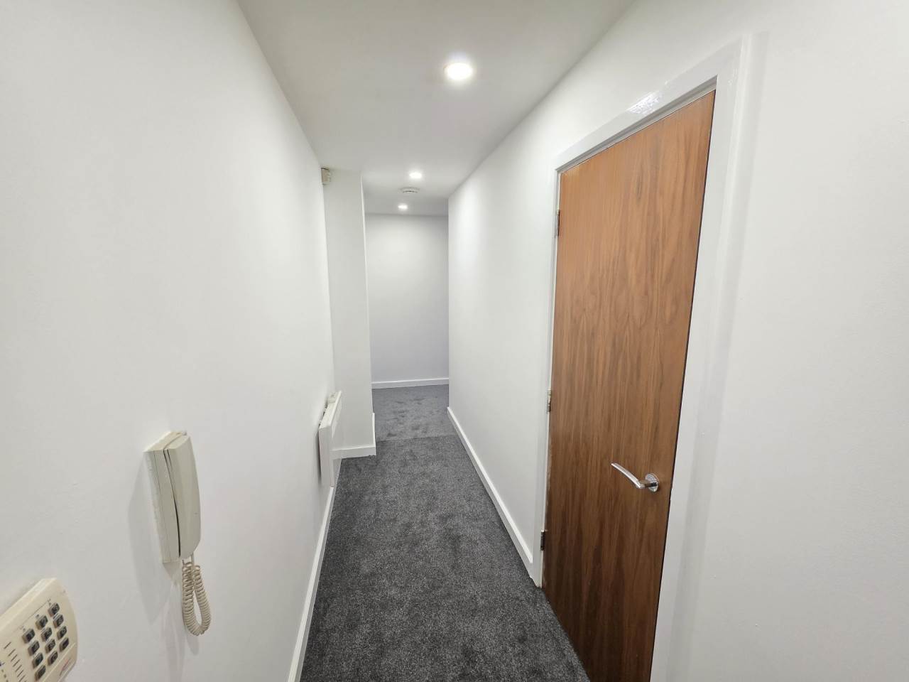 Flat Leeds Road in Bradford