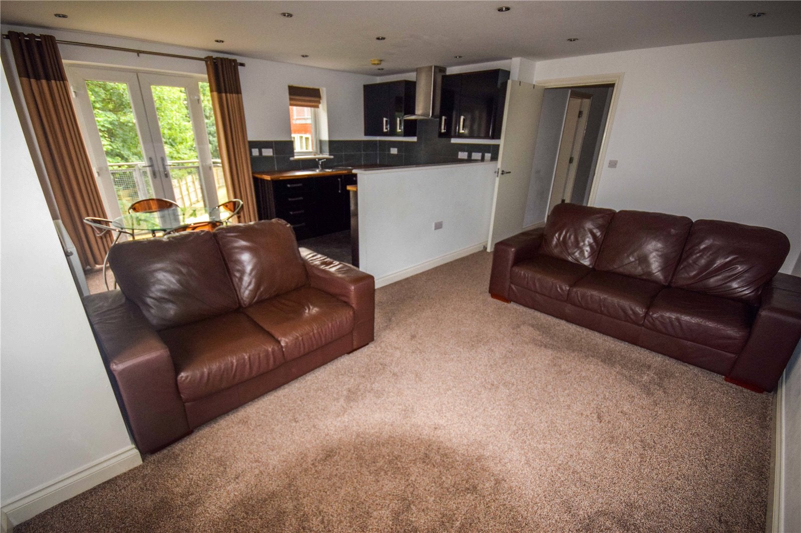 Flat Cumberland Avenue in Salford