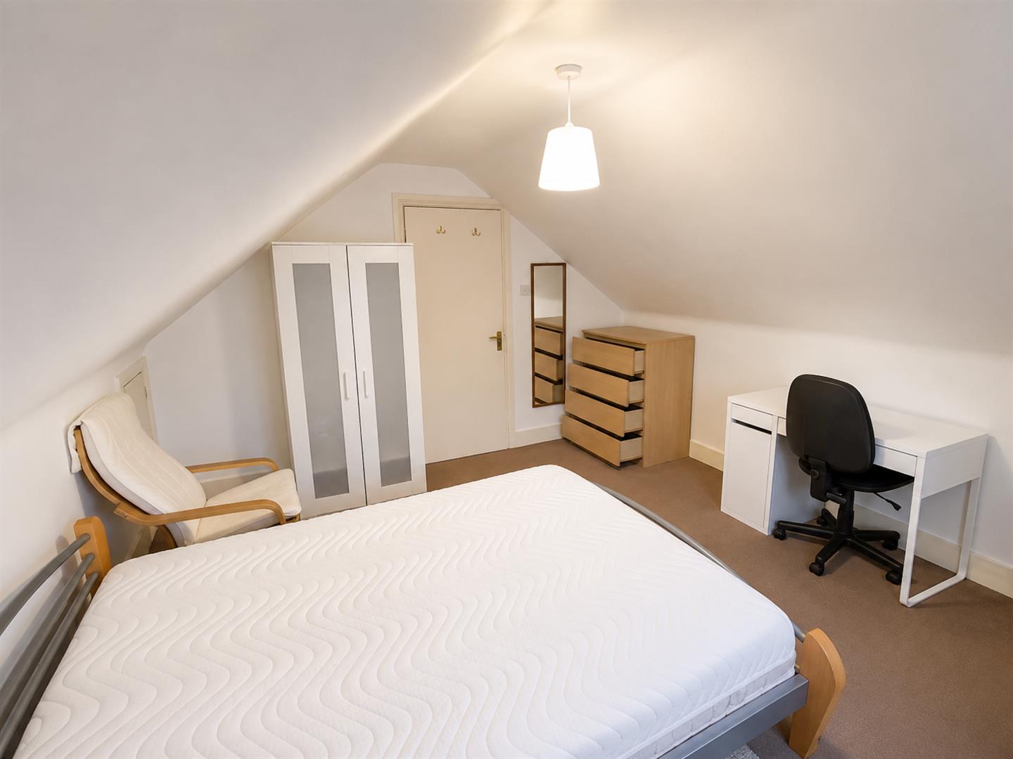 Room The Chase in London
