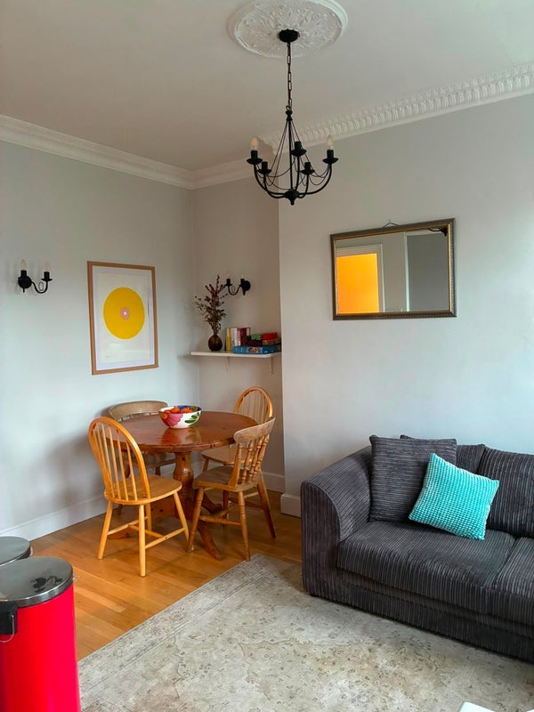 Room Allingham Street in Greater London