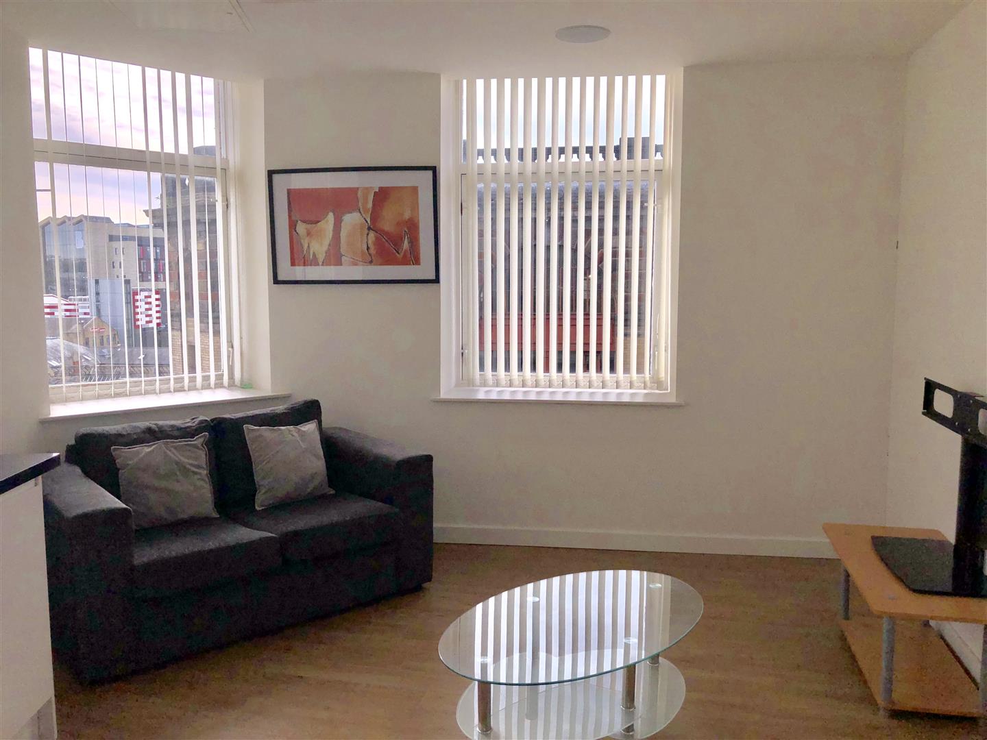 Flat Sunbridge Road in Bradford