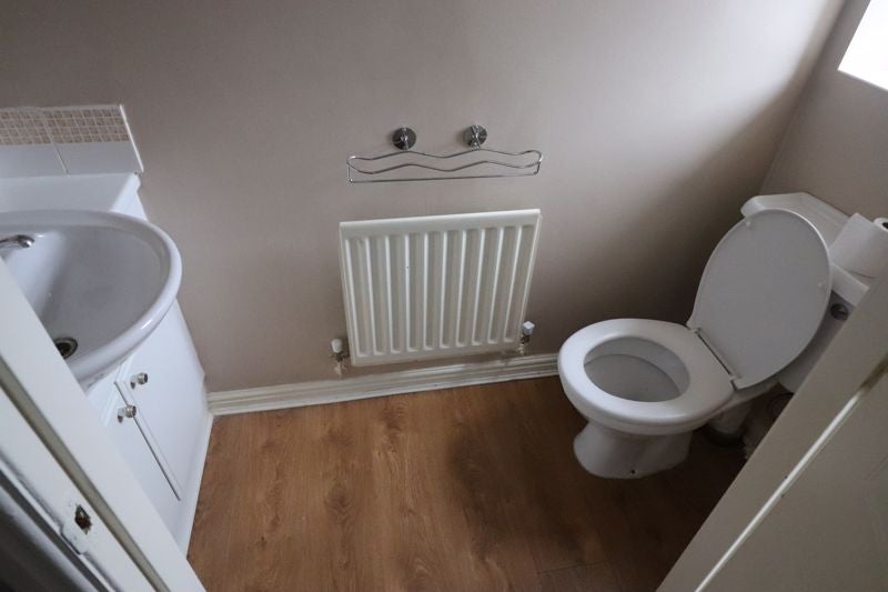 House Hurricane Grove in Stoke-on-Trent
