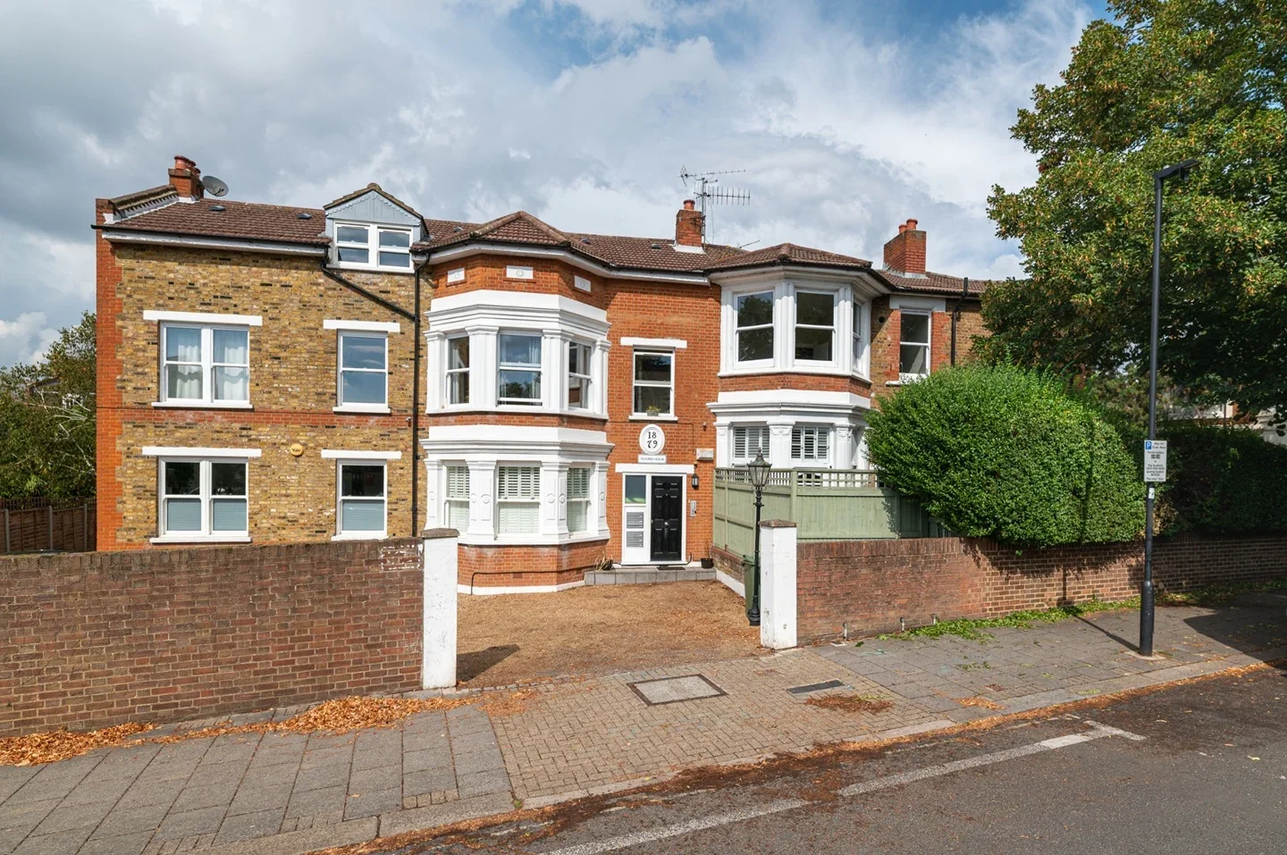 Flat Telford Avenue in Greater London