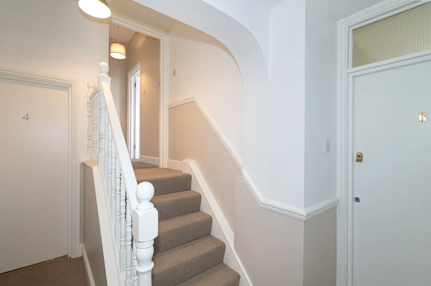 Flat Telford Avenue in Greater London