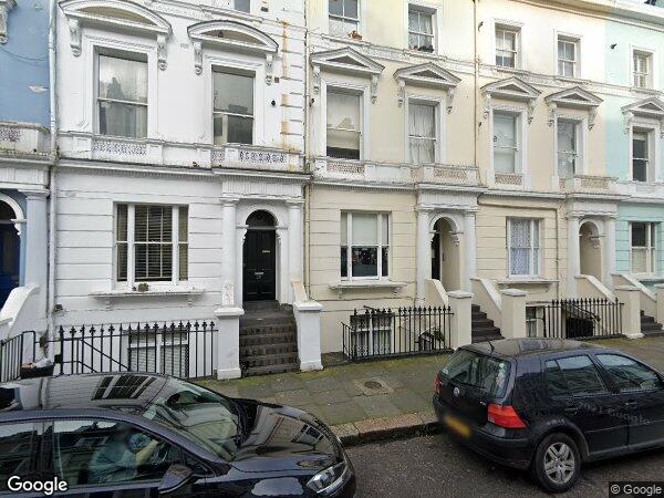 Flat Ladbroke Crescent in Greater London
