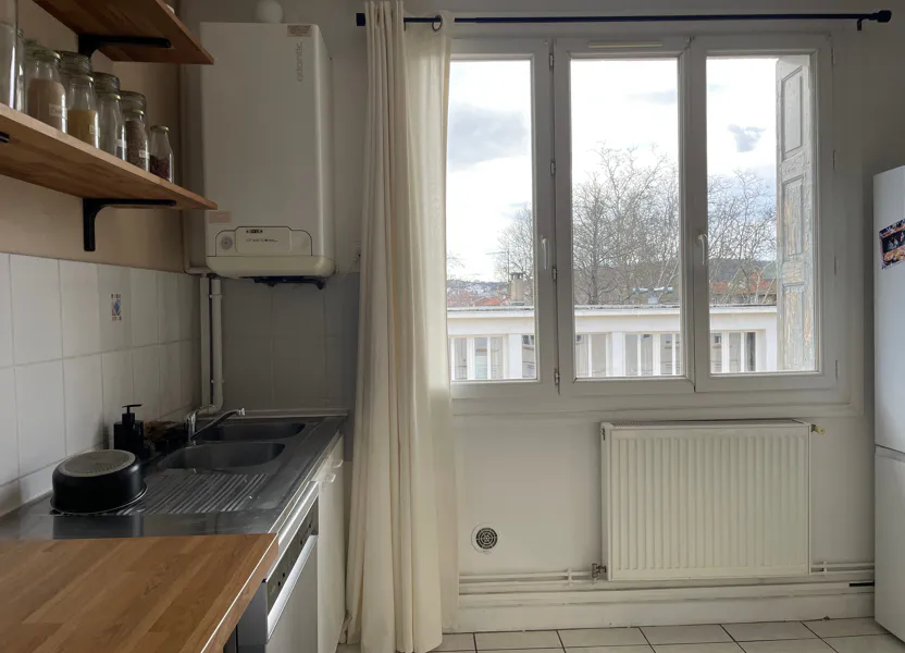 Flat Rue de Monteil in Saint-Étienne