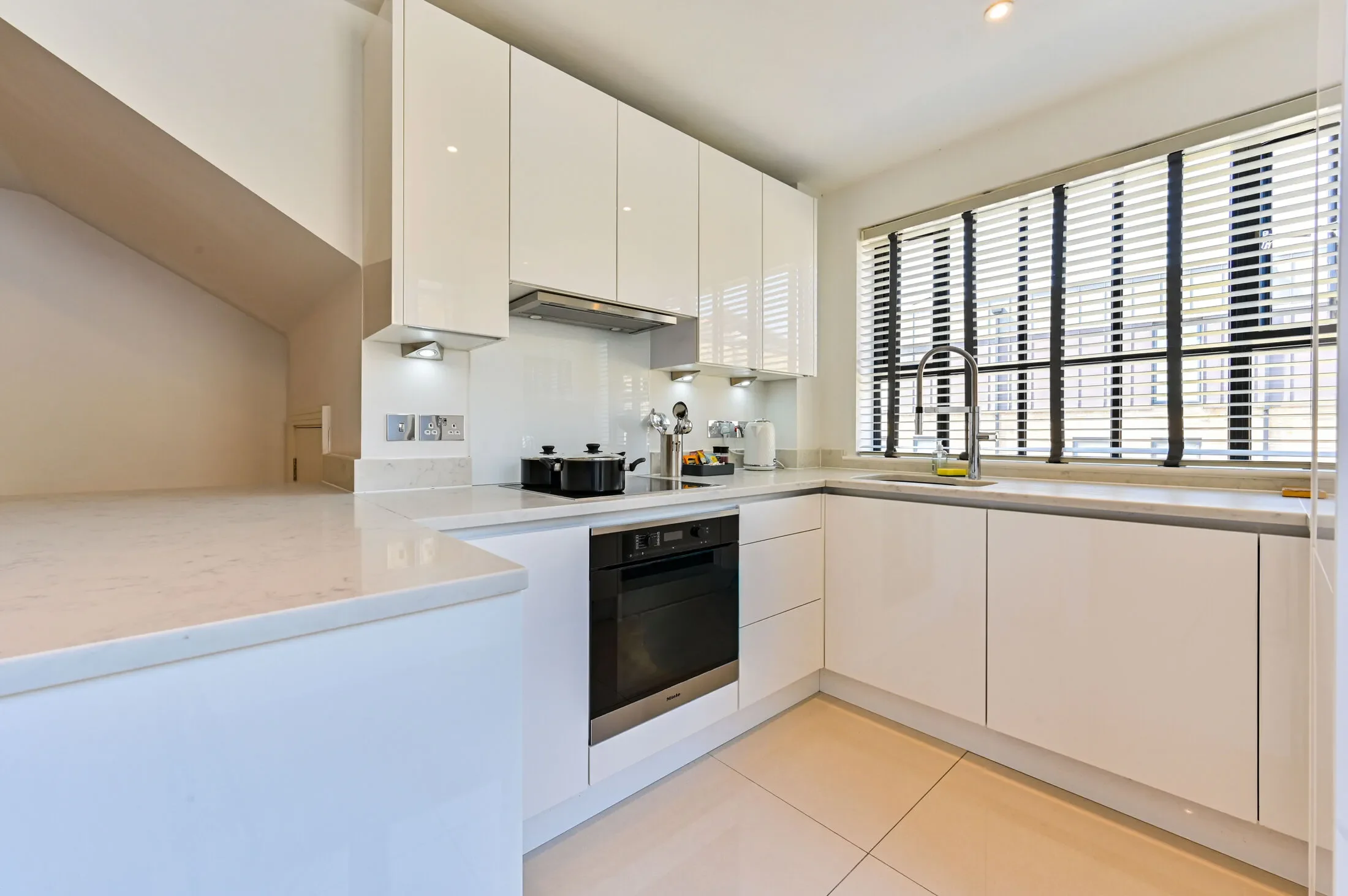 Flat Rainville Road in Greater London
