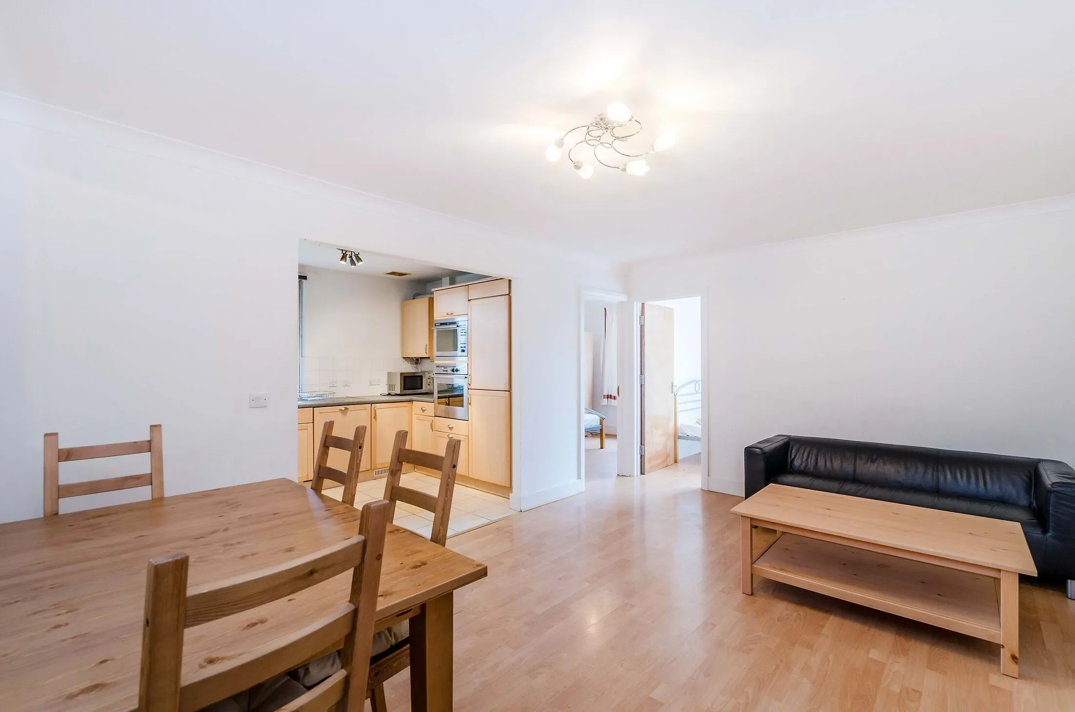 Flat North Bank in City of Westminster