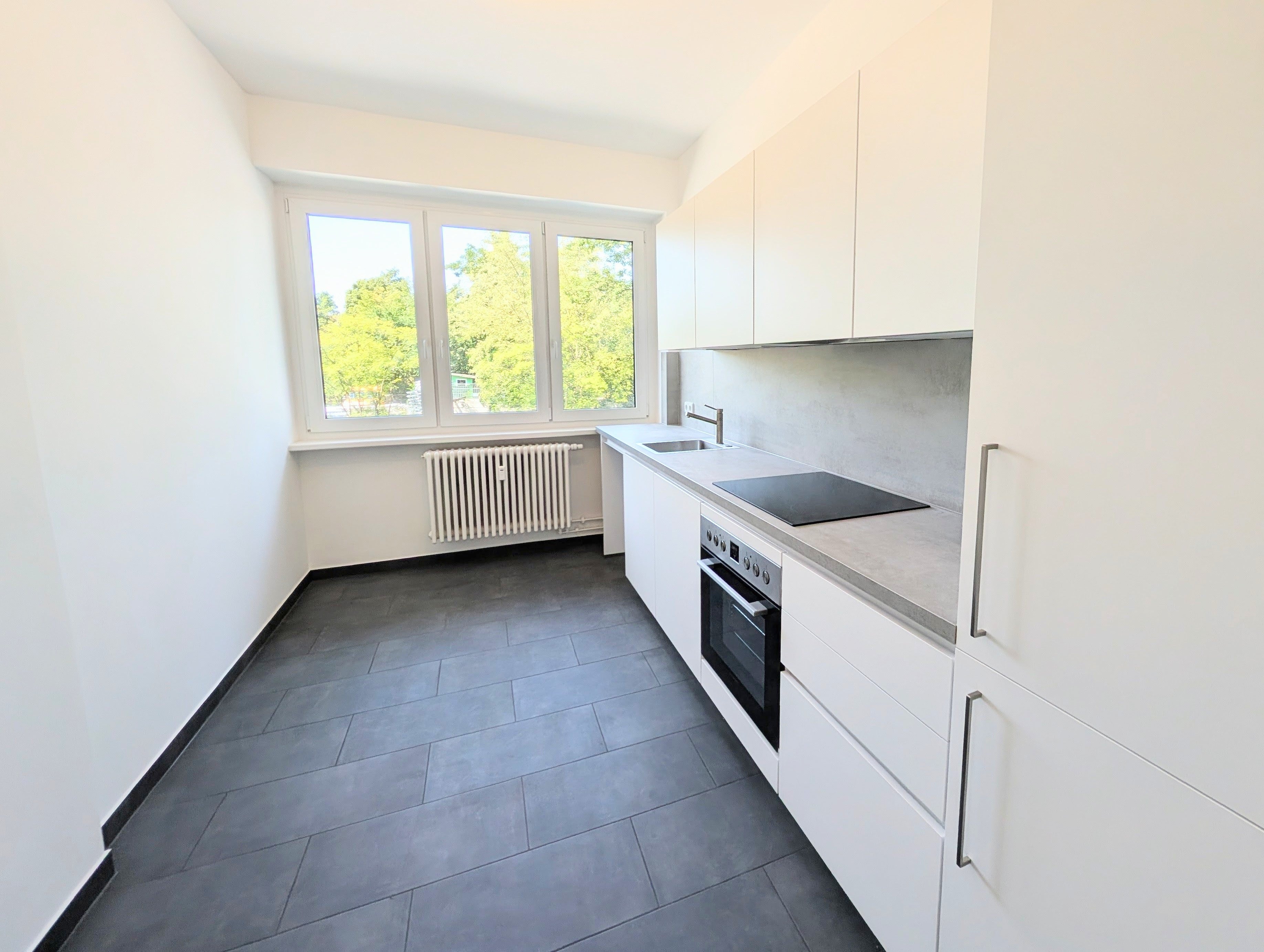 Wohnung Schlangenbader Straße in Berlin