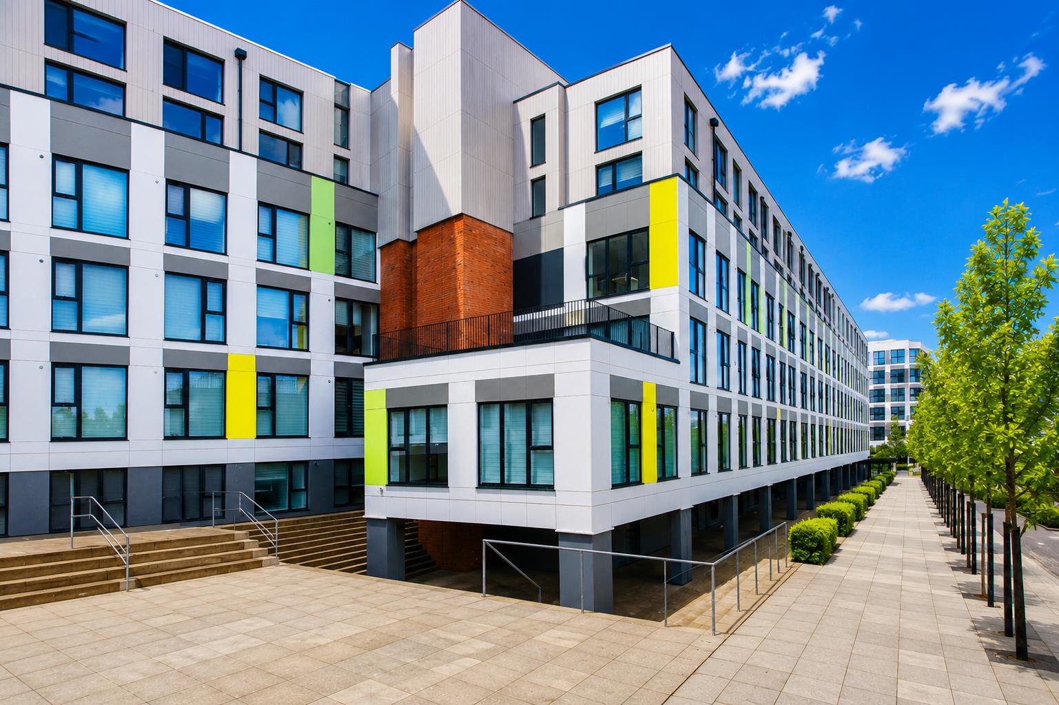 Flat Silbury Boulevard in Central Milton Keynes