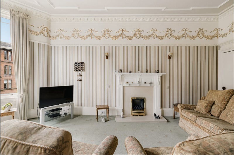 Room Falkland Street in Glasgow