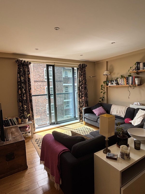 Room Weston Street in Greater London