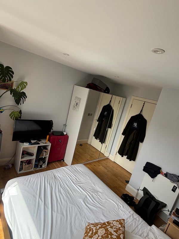 Room Weston Street in Greater London