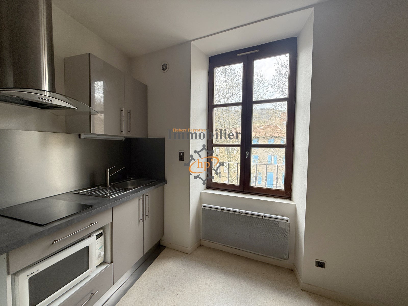 Appartement Place de la Liberté à Saint-Affrique