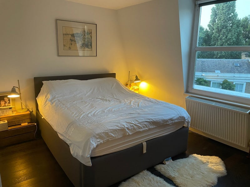 Room Holland Road in Greater London