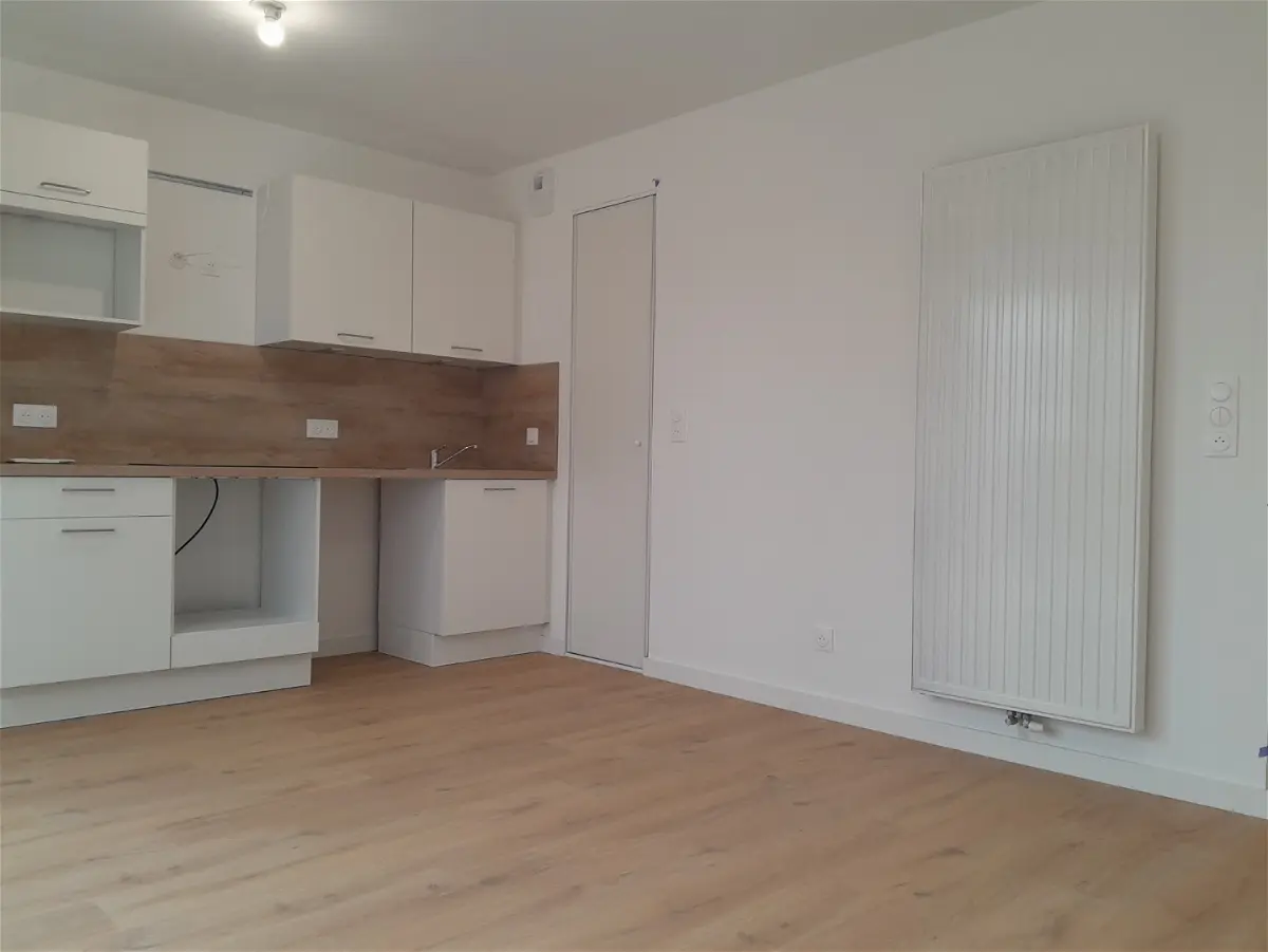 Flat Rue Jean Mermoz in Bouguenais