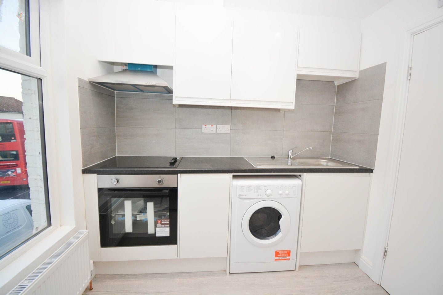 Flat Crownfield Road in Greater London