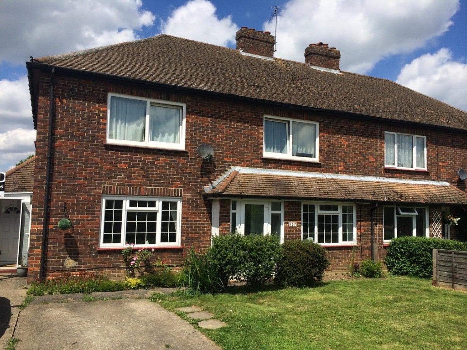 House Shelton Avenue in Warlingham