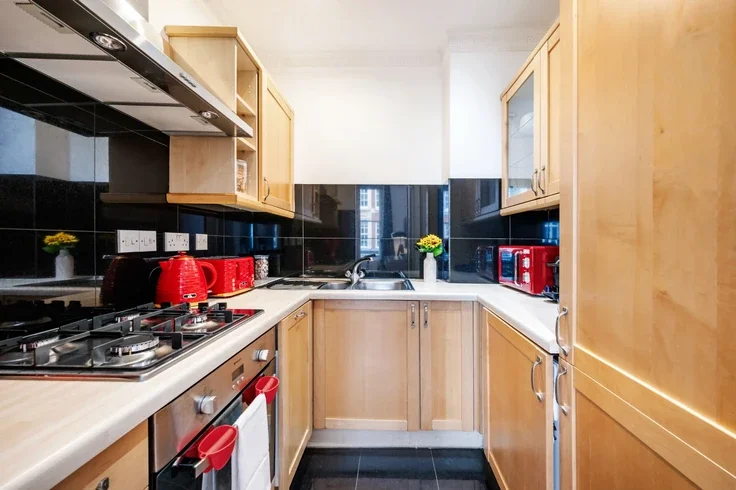 Flat Bedford Street in City of Westminster