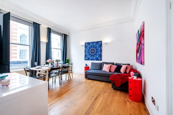 Flat Bedford Street in City of Westminster
