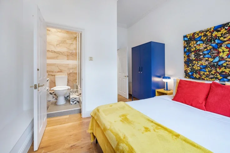 Flat Bedford Street in City of Westminster