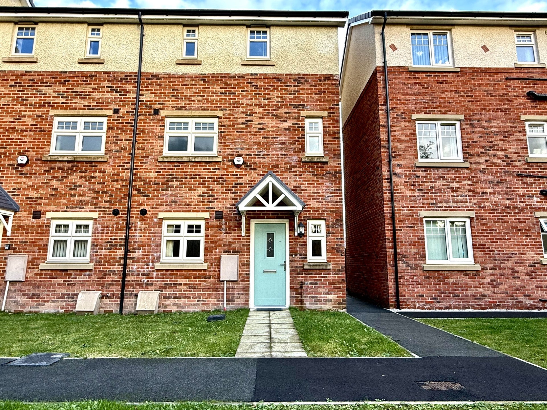 House Whittingham Place in Preston