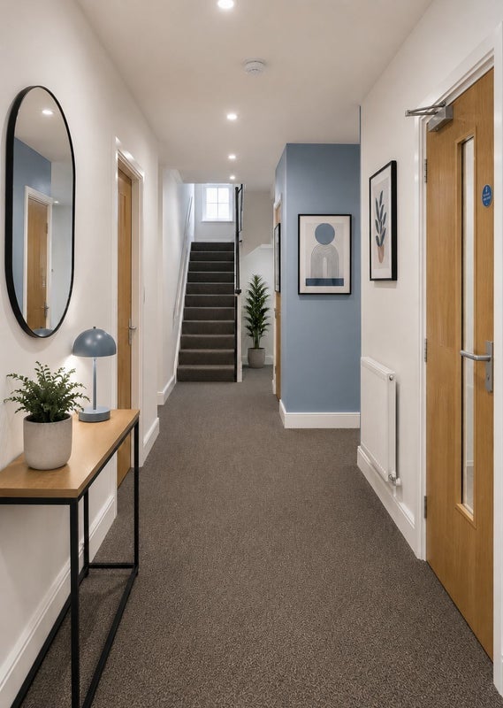 Room Silverdale Road in Newcastle-under-Lyme
