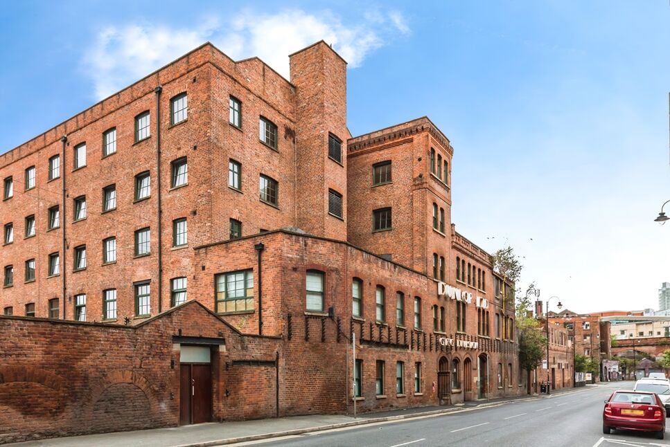 Flat Cambridge Street in Manchester