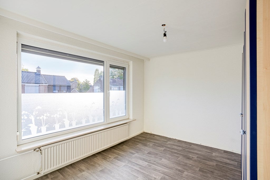 Twee-onder-één-kap te koop: Prinses Margrietstraat 13, Budel-Dorplein