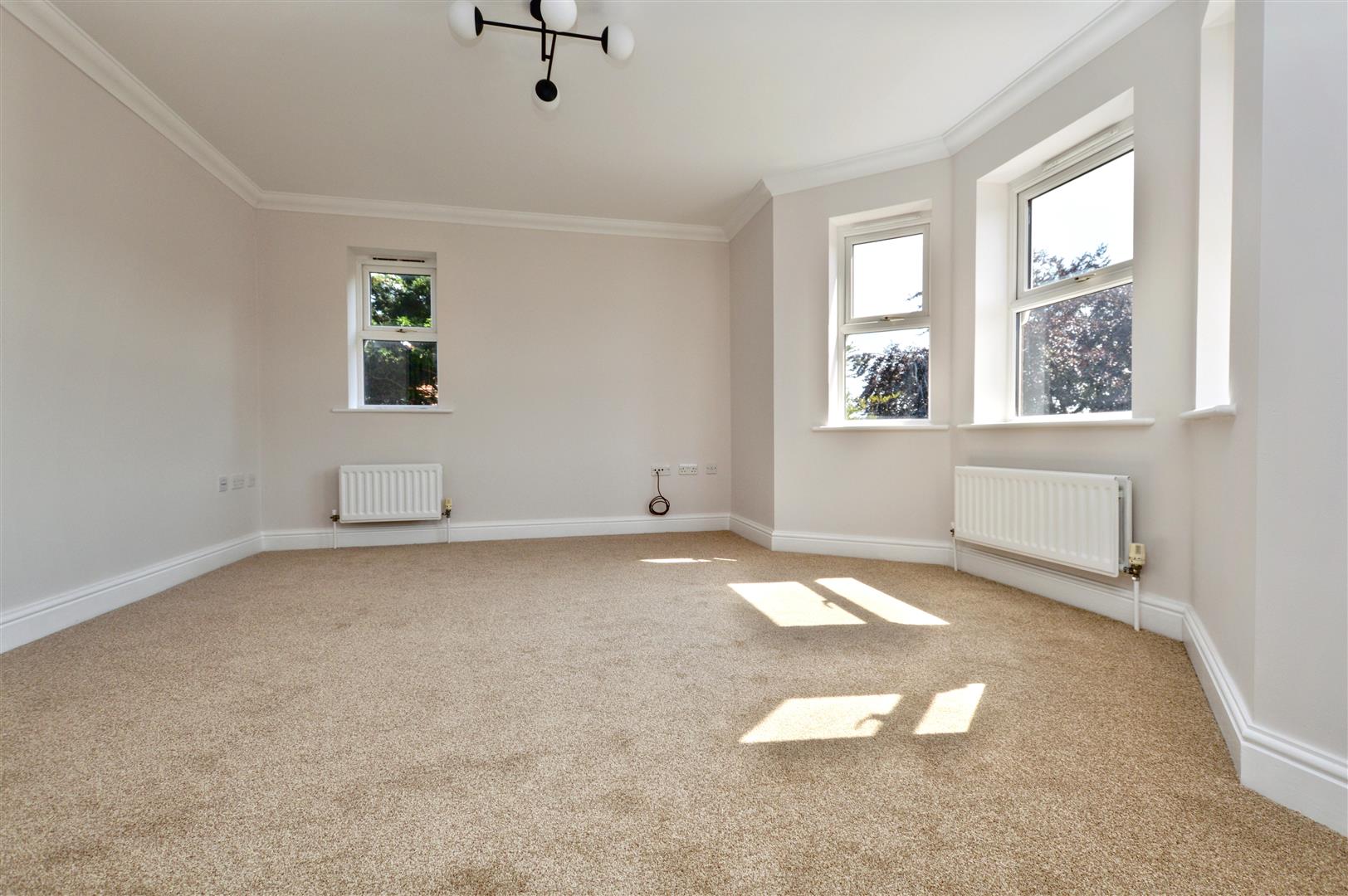 Flat Upperton Road in Eastbourne