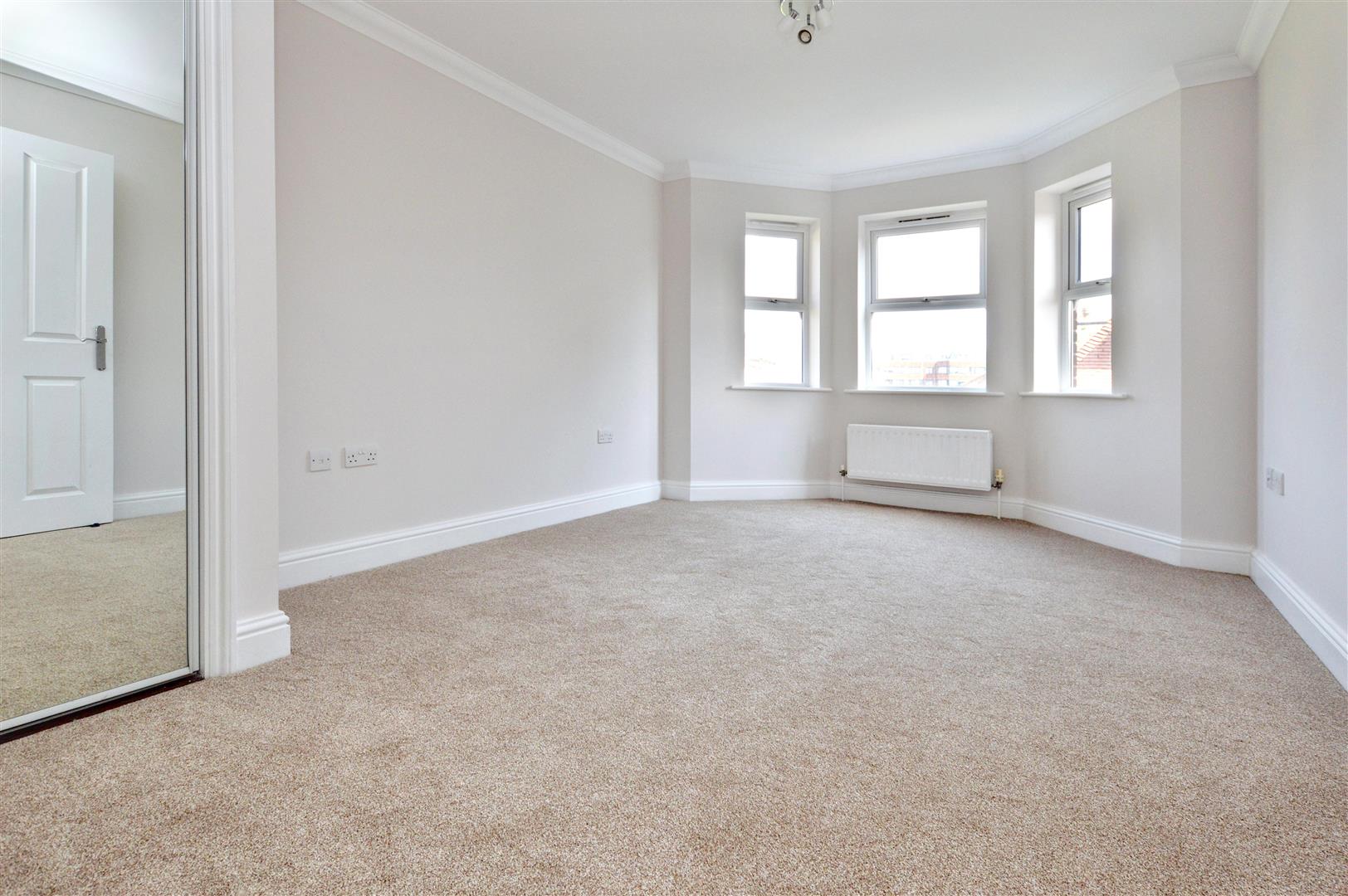 Flat Upperton Road in Eastbourne