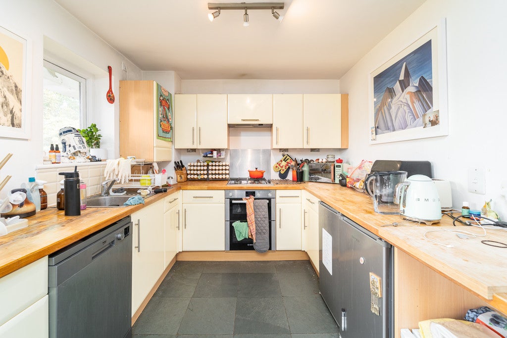 Flat Northampton Street in Greater London
