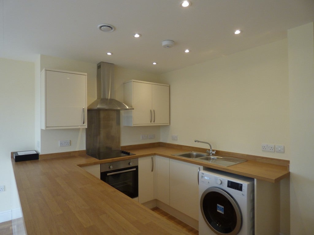 Flat Ashford Road in Maidstone