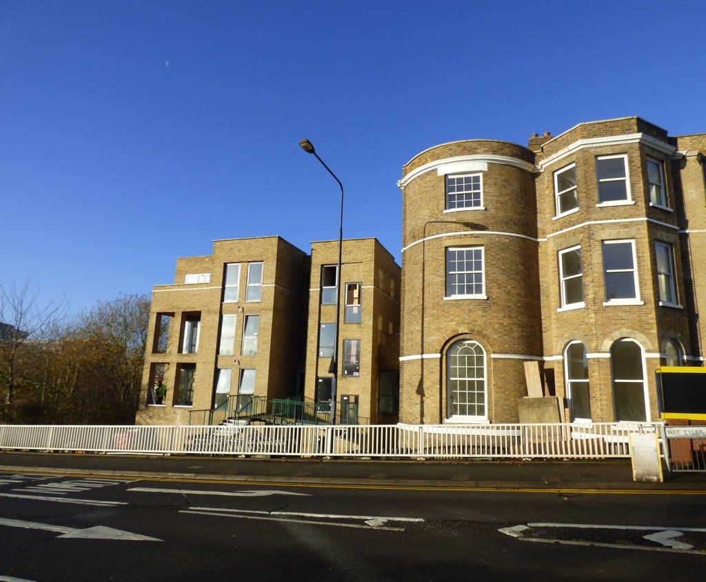 Flat Ashford Road in Maidstone
