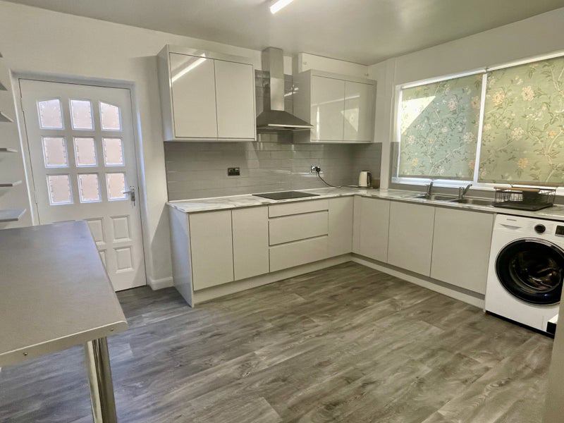 Room Manor Road in Kilsby