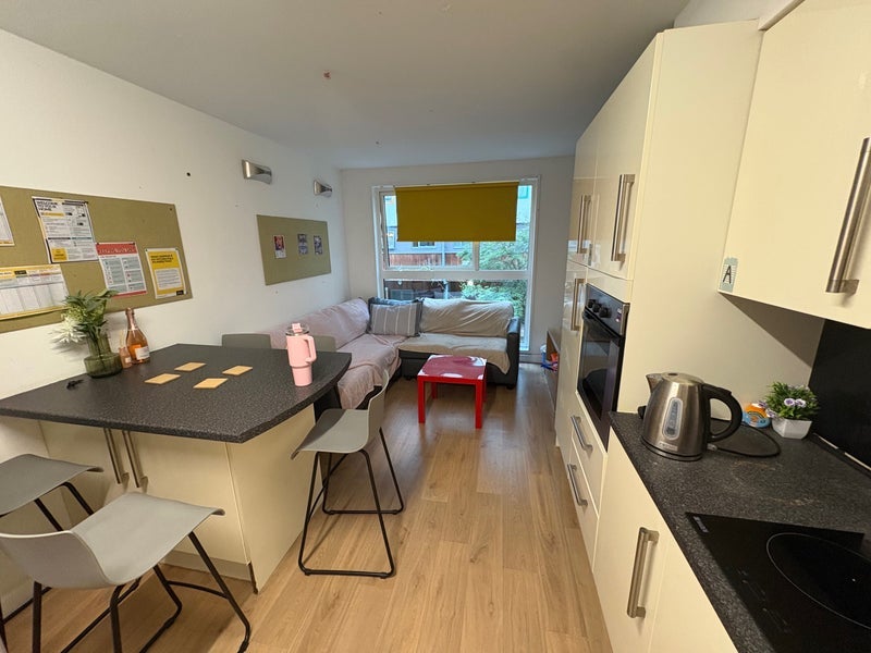 Room Lebus Street in Greater London